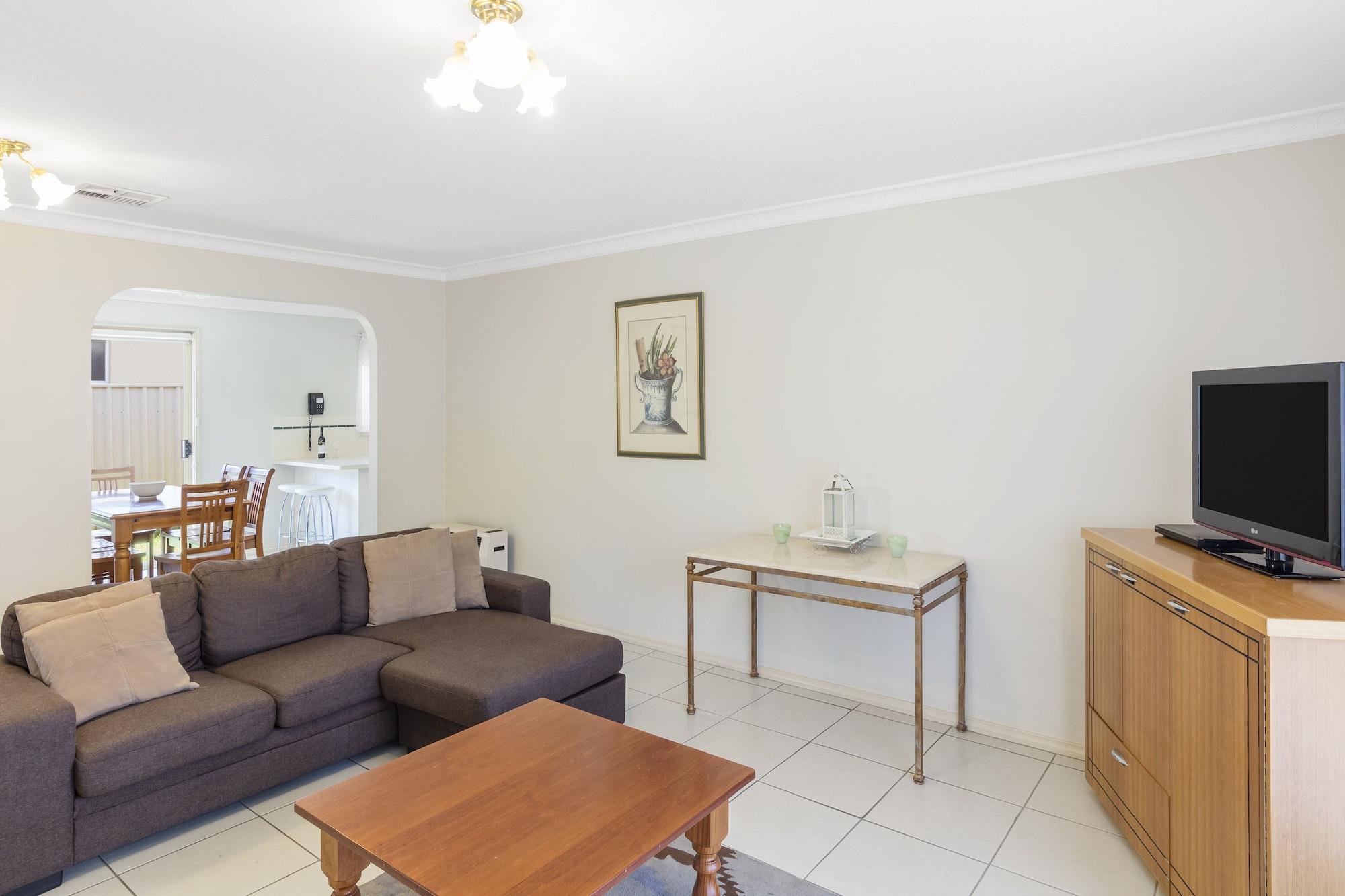 Best Western Ambassador Motor Inn & Apartments Уогга-Уогга Экстерьер фото