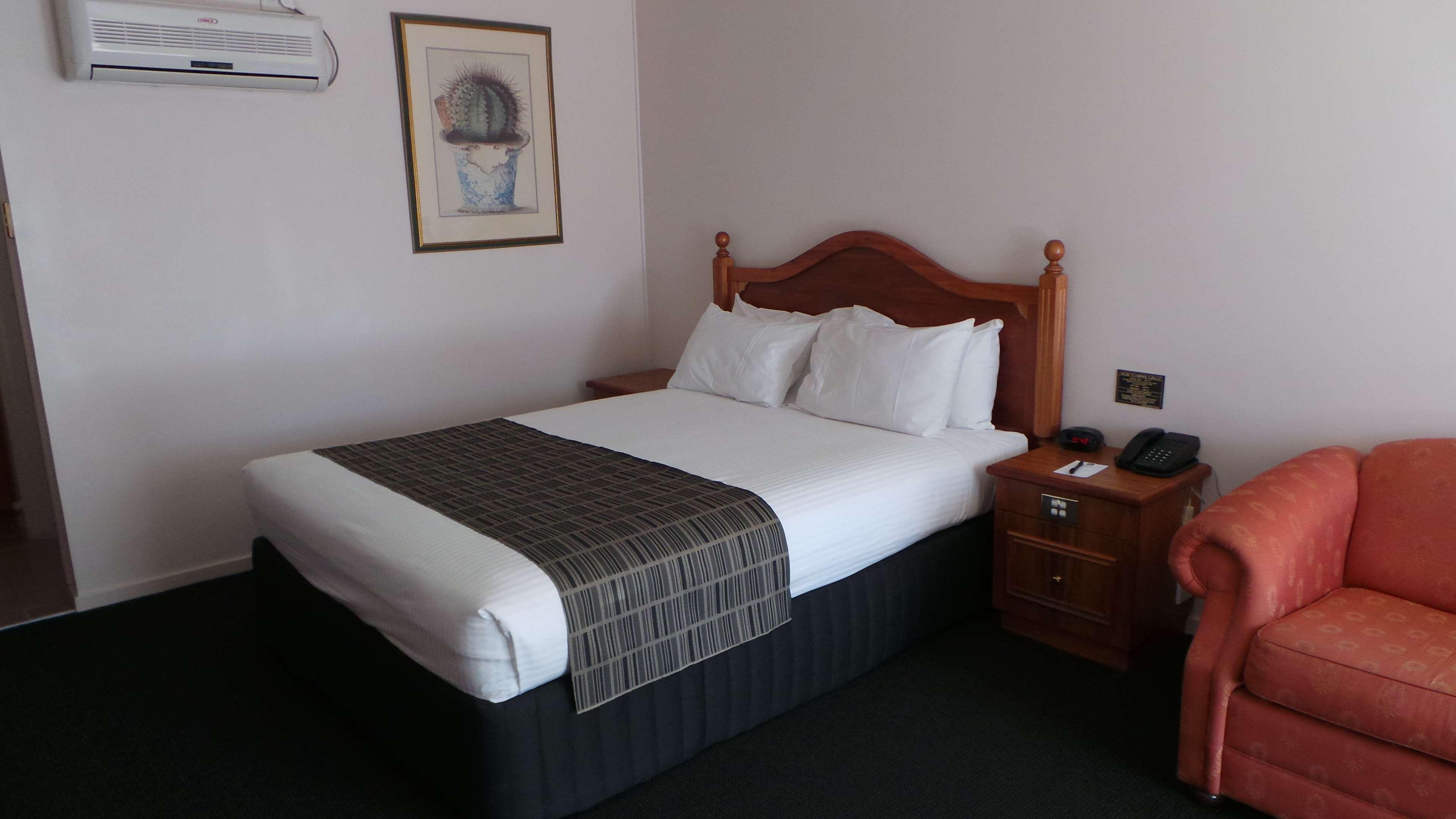 Best Western Ambassador Motor Inn & Apartments Уогга-Уогга Экстерьер фото